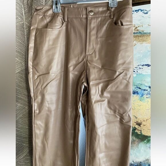 Hey babe Nude strapless top and pants set in faux leather 2 pieces NEW - Picture 14 of 16